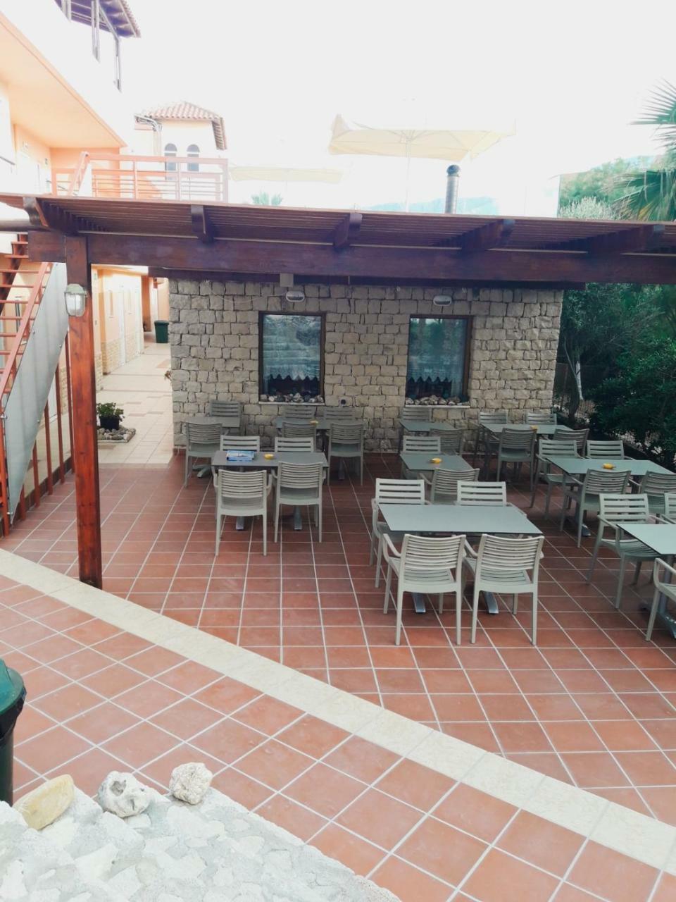 Aquamar Beach Hotel Kournás Esterno foto