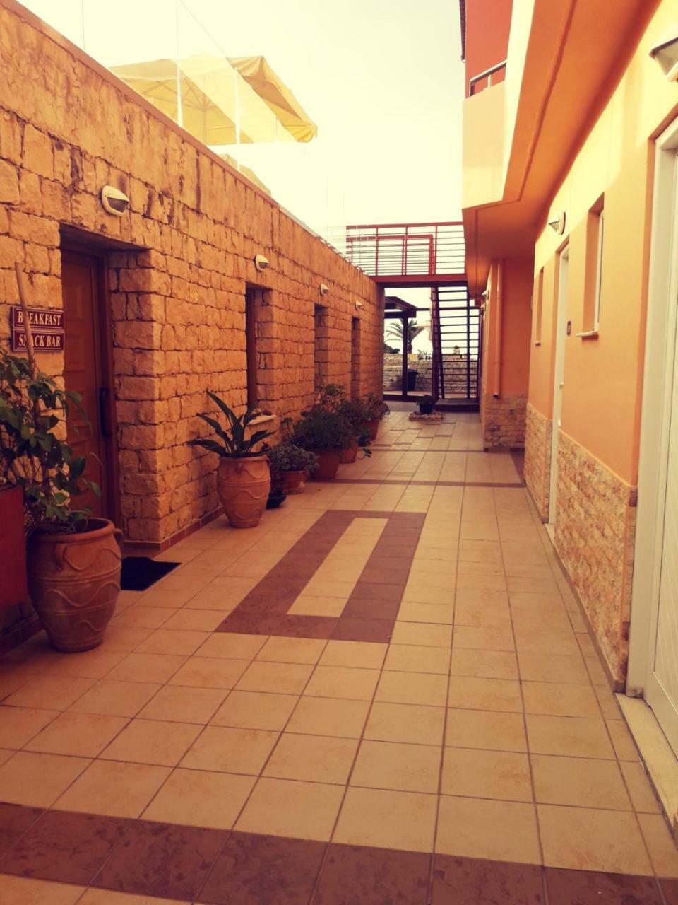 Aquamar Beach Hotel Kournás Esterno foto